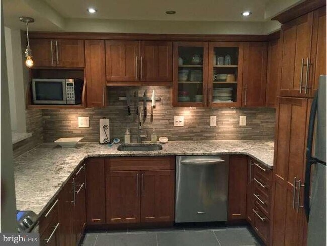 Foto del edificio - 130 Spruce St