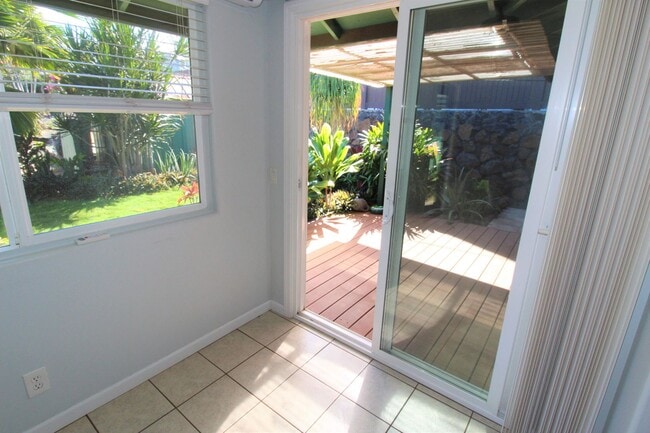 Building Photo - Charming Furnished 2-Bedroom Cottage in Peaceful Kihei Neighborhood