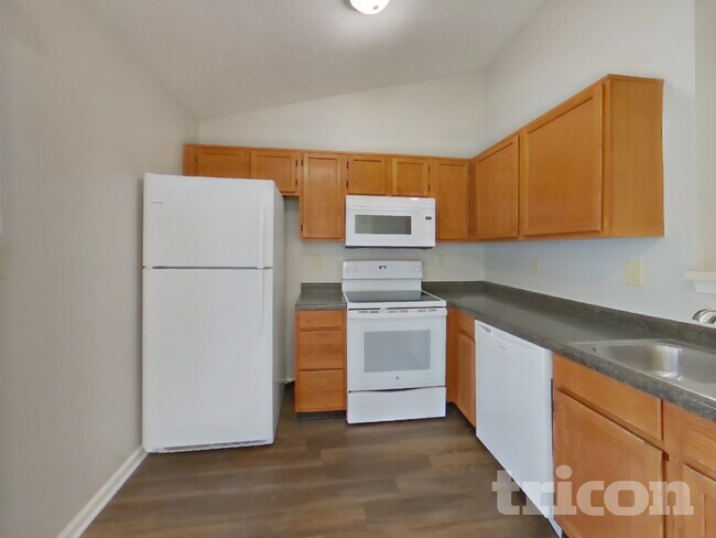 Foto del edificio - 5260 Pin Oak Dr