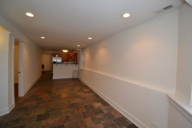 Foto del edificio - 3023 N Oakley Ave