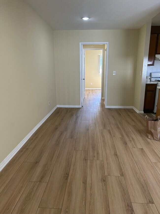 Foto del edificio - 18650 Hatteras St