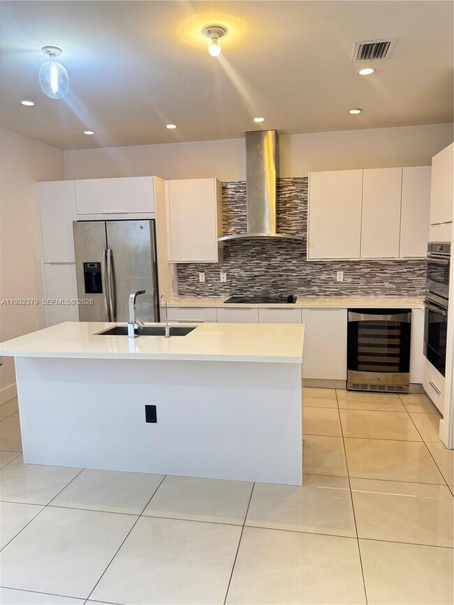 Foto del edificio - 10550 NW 65th Ln