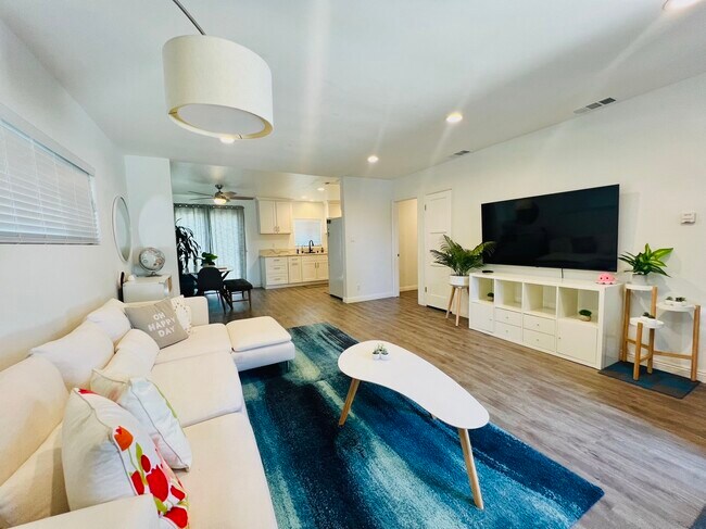 Foto del edificio - 18505 Wilton Pl