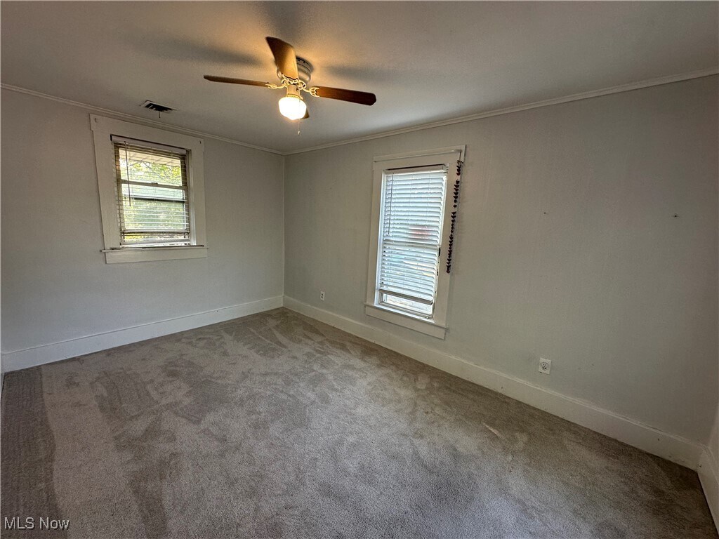 18 E Salem St Columbiana, OH 44408 – photo 2