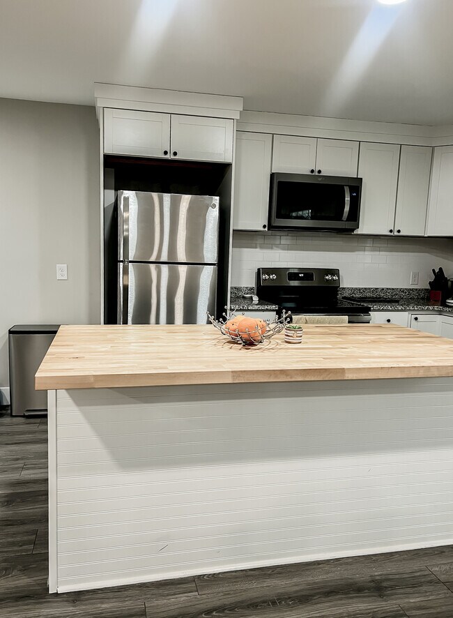 175 Hidden Lake Dr, Chesnee, SC 29323 House Rental in Chesnee, SC