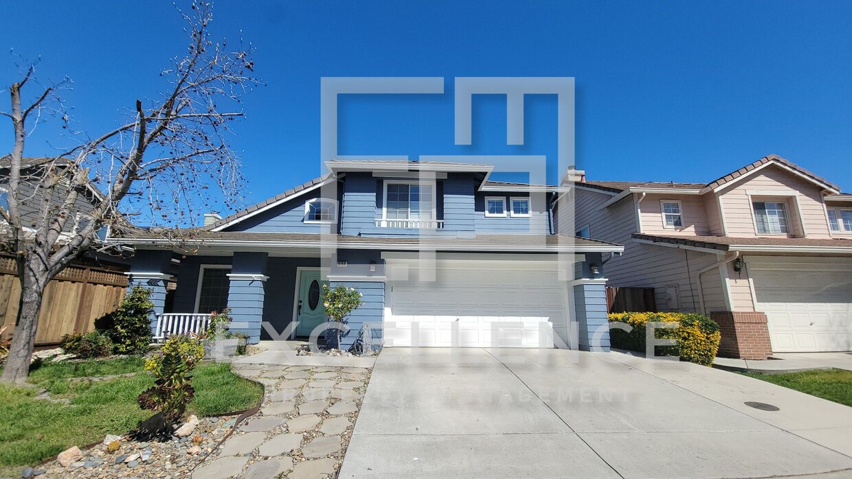 Primary Photo - Beautiful 4/2.5 Home With Upgrades Through...