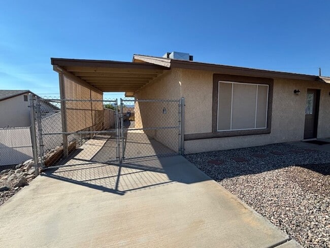 Foto del edificio - 3 Bedroom - 2 Bath Home
