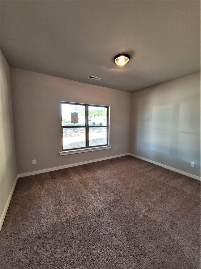 Foto del edificio - Home for Rent in Hazel Green, AL!!! Coming...