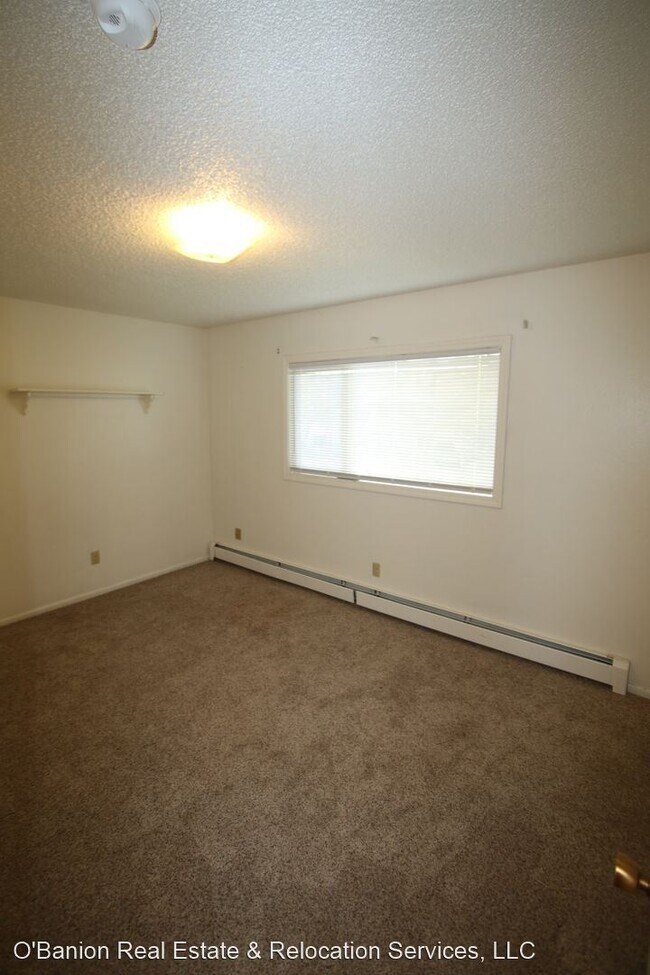 Building Photo - 2 br, 1 bath House - 5006 Chess Drive
