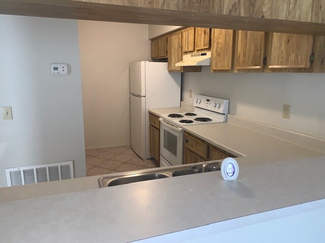 Building Photo - 3024 Bonaventure Cir