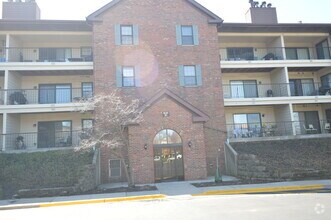 Building Photo - 641 Hapsfield Ln