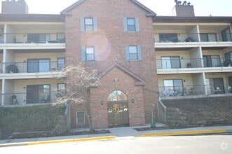 Building Photo - 641 Hapsfield Ln