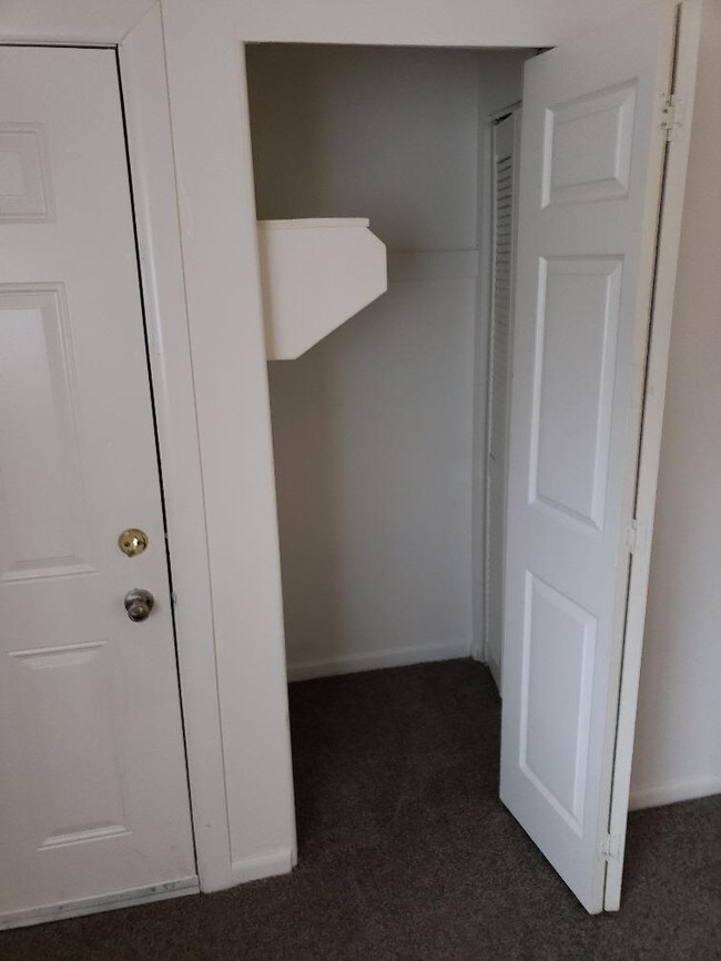 Foto del edificio - 1470 Share St