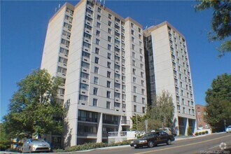 Building Photo - 60 Strawberry Hill Ave