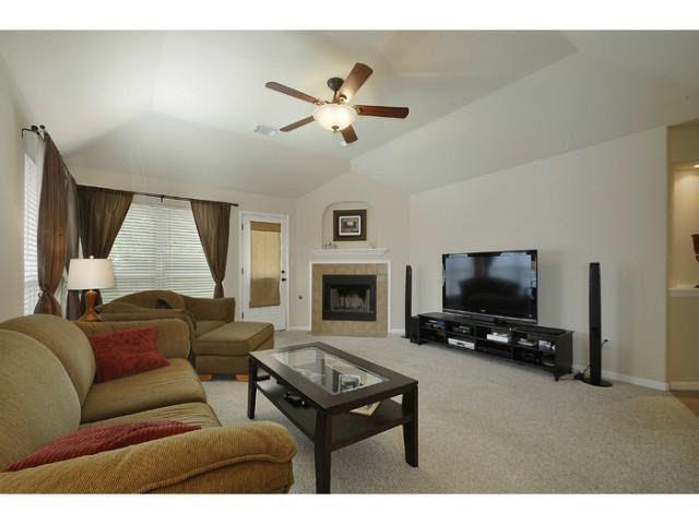 Building Photo - 5009 Hibiscus Valley Dr