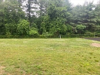 Foto del edificio - 100 Nutting Rd