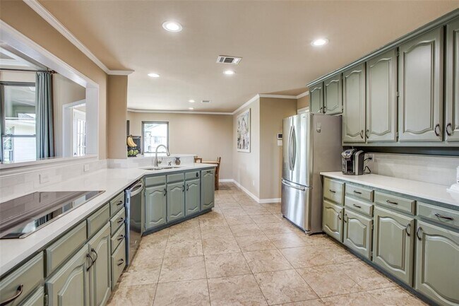 Foto del edificio - 4065 Preston Hills Cir