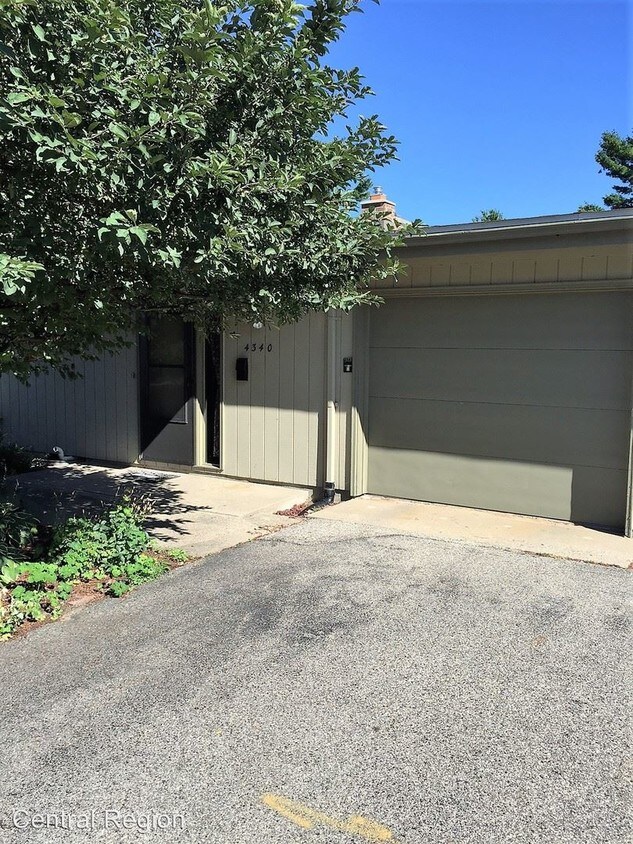 Foto principal - 4340 Walnut Hills Dr SE