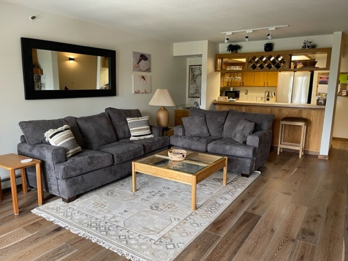 Primary Photo - Month-to-month Summer Rental Condo
