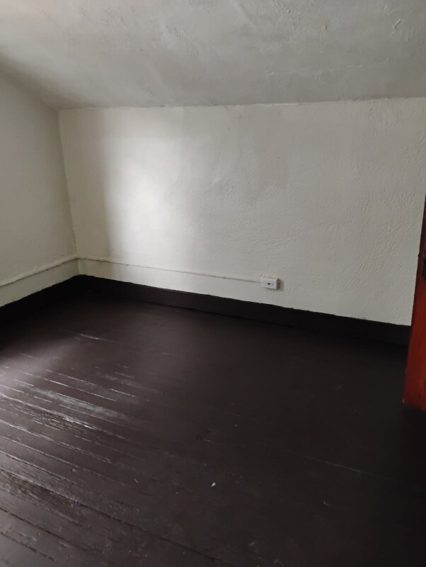 Foto del edificio - 1223 Bement St