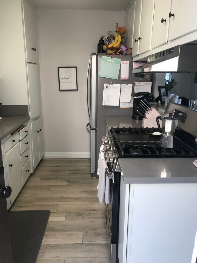 Fridge not included - space for larger sized - 2912 Peppertree Ln