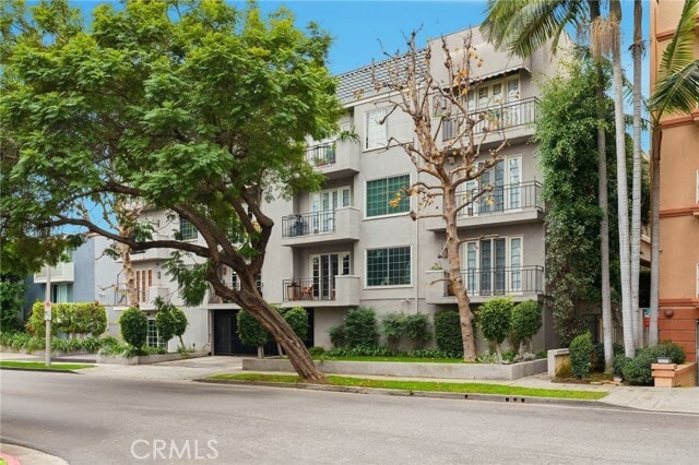 Foto del edificio - 2219 S Bentley Ave