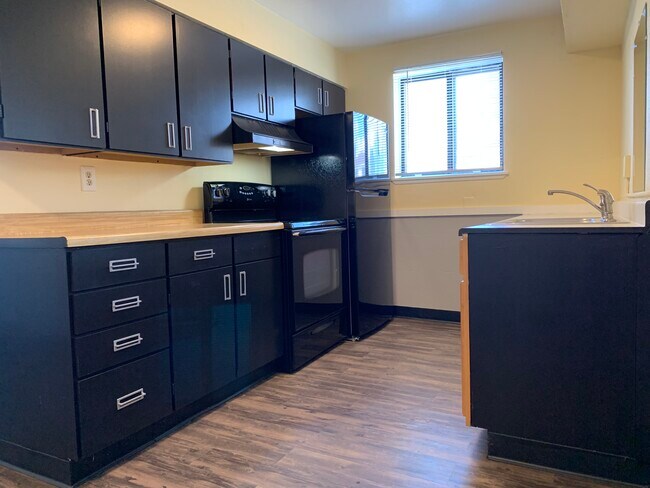 Foto del edificio - 961 E 23rd St