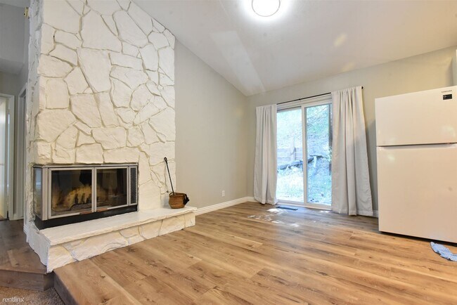 Foto del edificio - 3 br, 2 bath House - 177 Dart Canyon Road
