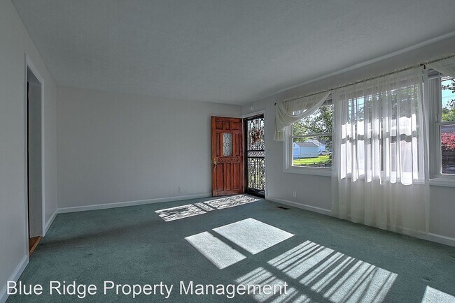 Building Photo - 2 br, 1 bath House - 2309 Sherwood Road