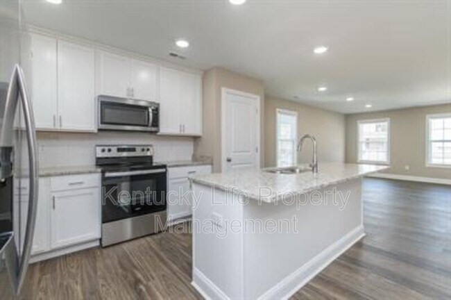 Building Photo - 1122 Judah Bear Blvd
