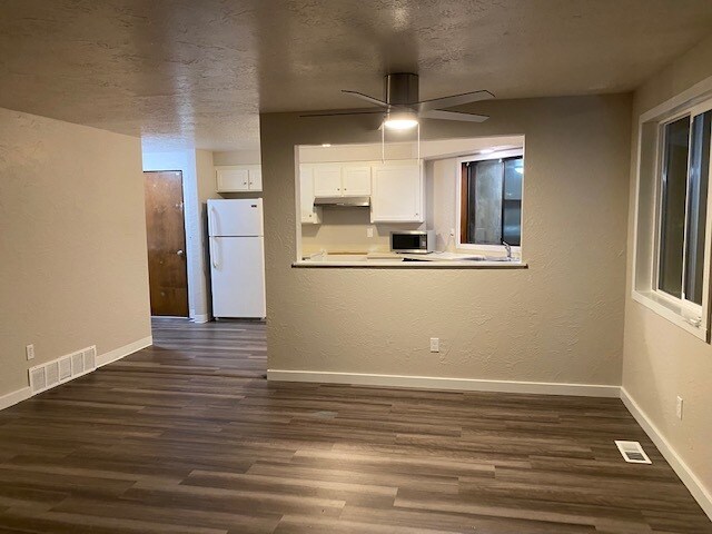 Newly renovated - 1511 Pacific Pl