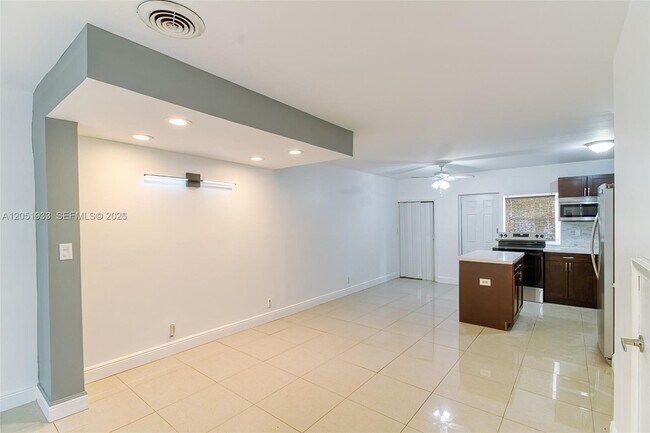 Foto del edificio - 5215 SW 40th Ave