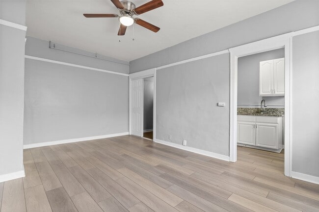 Foto del edificio - 1424 Chestnut Ave