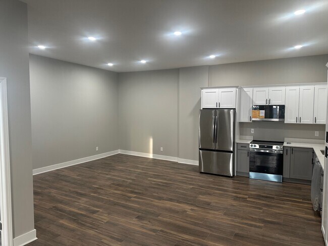 Foto del edificio - 3 N Jefferson Ave