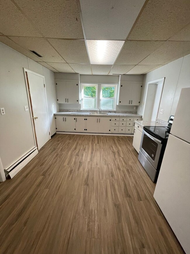 Building Photo - Four Bedroom Single Family Home in Delphi