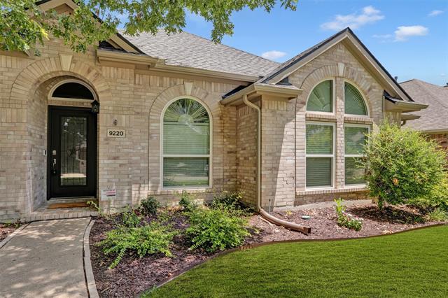 Building Photo - 9220 Azinger Dr