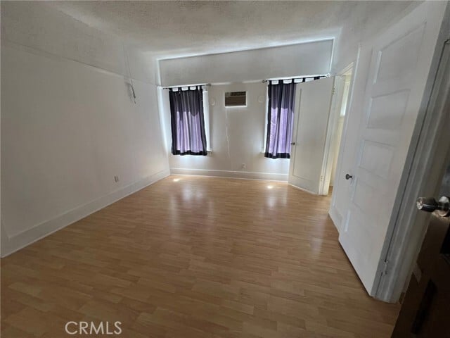 Building Photo - 924 N Stoneman Ave