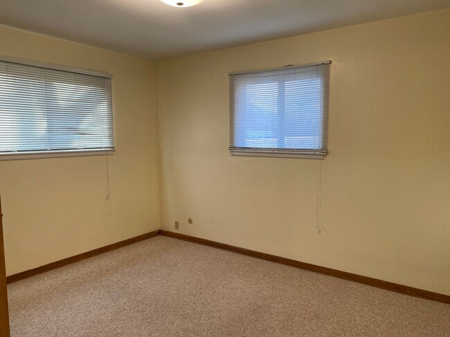 Foto del edificio - 2br/1bath duplex in Stevensville