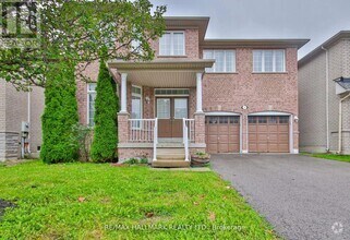 Building Photo - 15 Briarglen Rd