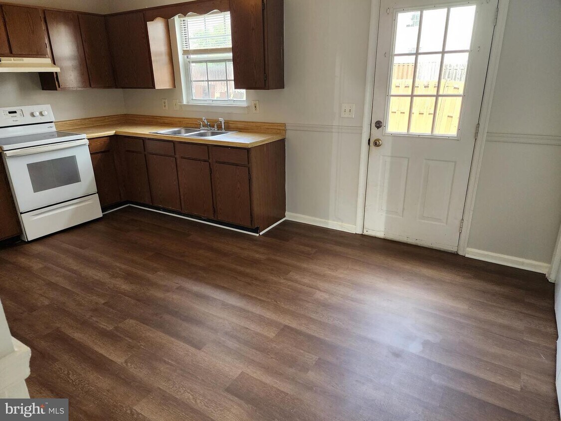 252 Waterford Ln, Winchester, VA 22602 Townhome Rentals in Winchester