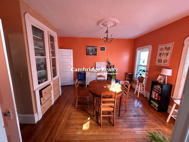 Foto del edificio - 37-39 Josephine Ave