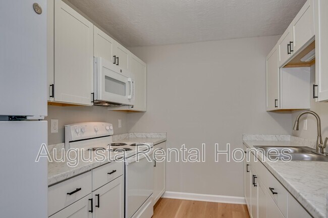 Foto del edificio - 2806 Thomas Ln