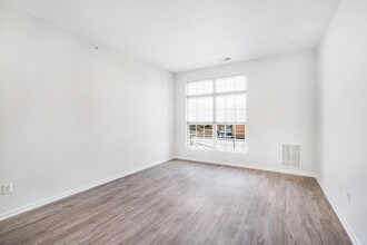 Building Photo - BELLCLAIRE, LLC