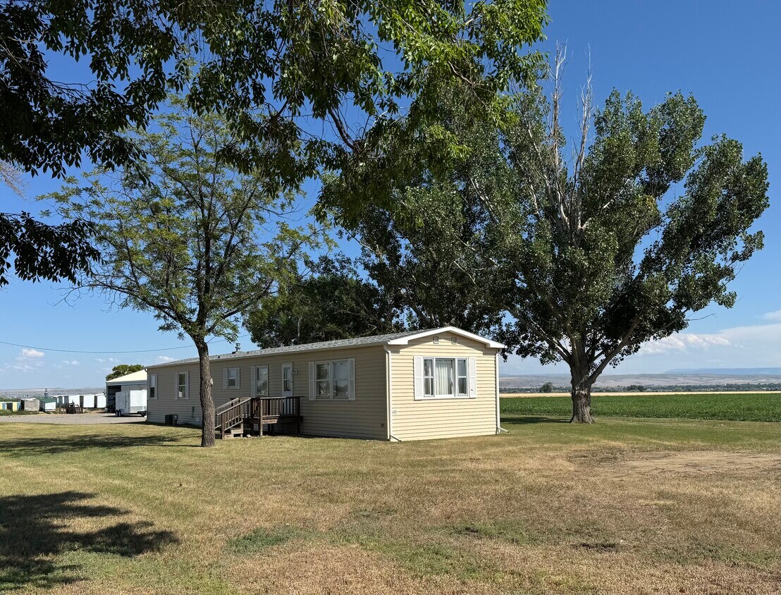 Foto principal - 3430 Old Hwy 10 W