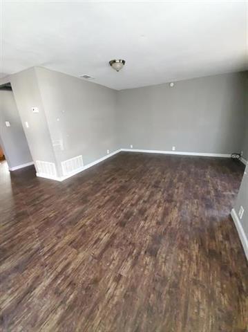 Foto del edificio - 2107 Pollard St