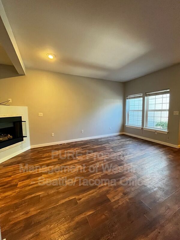 Foto del edificio - 617 7th St SE