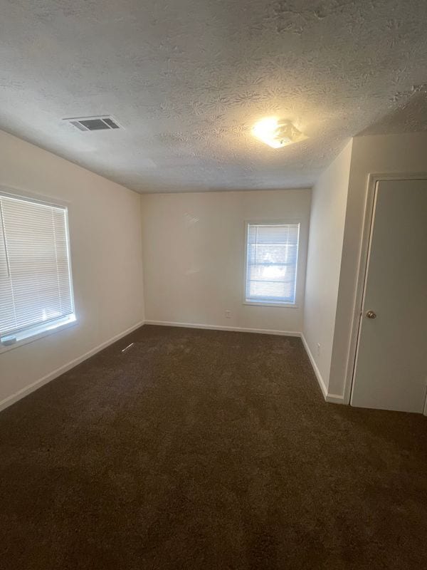 Foto del edificio - 2294 Bouldercrest Rd