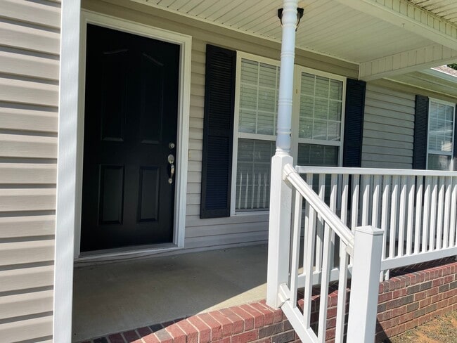 Photo - 2733 Calais Ct (Murfreesboro, TN) House