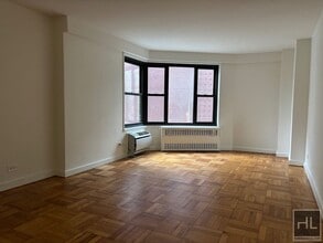 Building Photo - Fourth Avenue