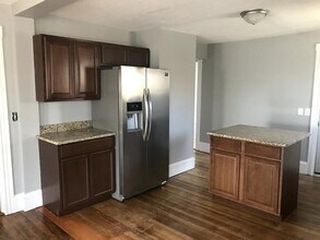 Building Photo - 49 Eddy St